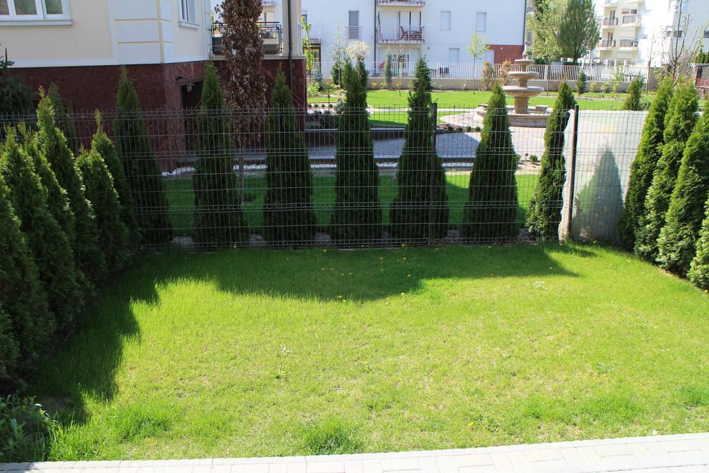 Bamboo Wellness Apartment Siofok Exterior photo