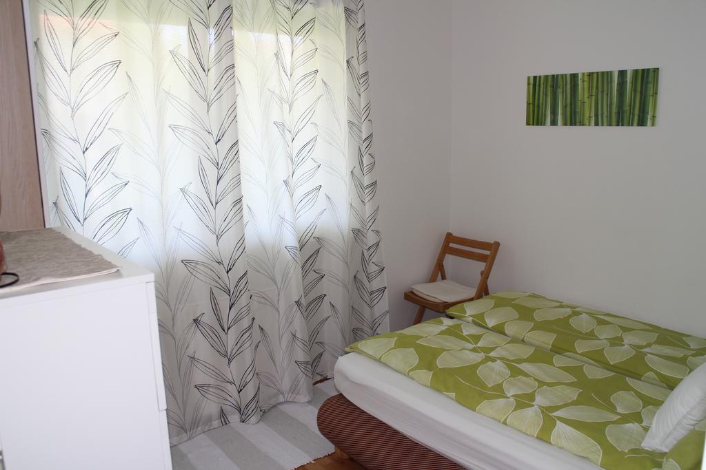 Bamboo Wellness Apartment Siofok Exterior photo